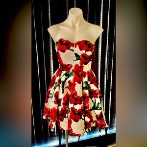 Beautiful party dress with large flowers printed in dress